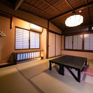 Japanese-Style Private Bathroom Twin Room